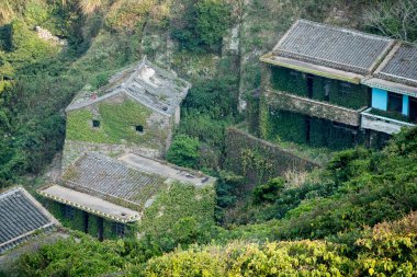 Terk edilmiş binalar, şehir, seyahat