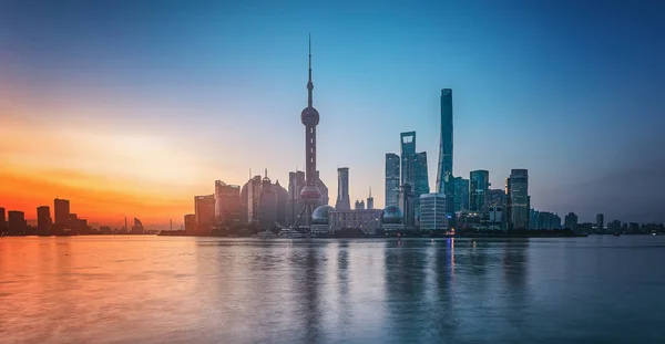 Sonnenaufgang Über Der Skyline Von Pudong — Stockfoto