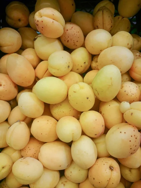 Vista Superior Cosecha Albaricoque Frutas Escaparate Del Supermercado — Foto de Stock