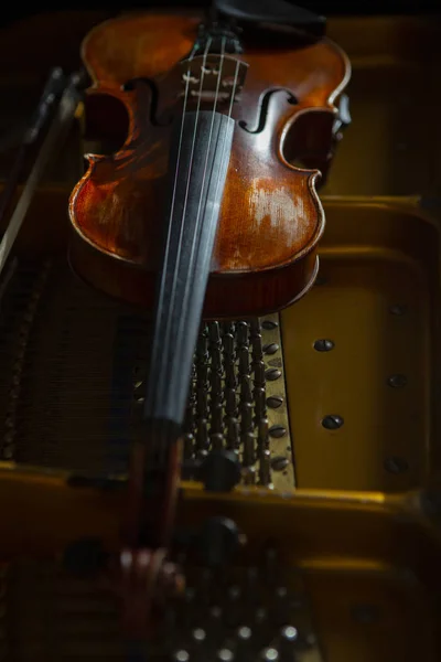 Geige Vintage Stil Auf Holzgrund Nahaufnahme Konzert Mit Klassischer Musik — Stockfoto