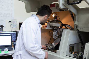 Çalışma environmentclose-up kimyasal element eğitim ciddi klinisyen