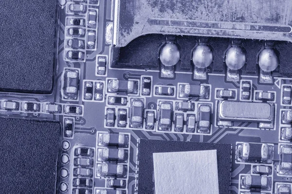 Elektronische Circuit Bord Close Beperkte Scherptediepte Zwart Wit Getinte Afbeelding — Stockfoto