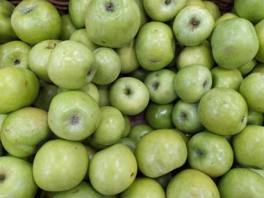 Büyükanne Smith yeşil elma. Ham meyve arka plan. Üst görünüm.