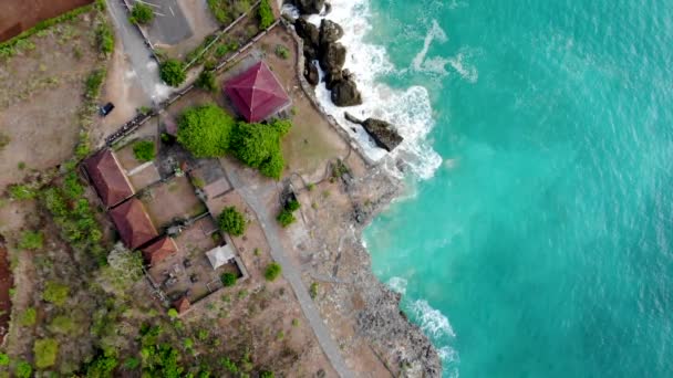 Vue Aérienne Falaise Avec Rochers Plage Vue Dessus Une Belle — Video