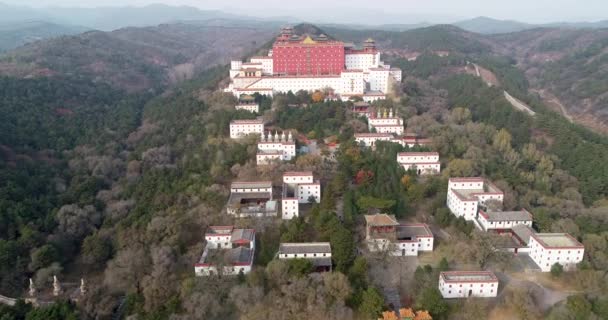 Flygfoto Över Putuo Zongcheng Buddhistiska Tempel Åtta Yttre Tempel Chengde — Stockvideo