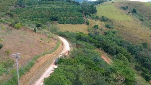 Vista Aérea 4X4 Tipo Carro Estrada Vale Verde Brasil Vista — Vídeo de Stock