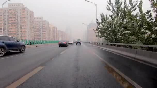 Pov Ponto Vista Carro Dirigindo Uma Estrada Durante Dia Poluição — Vídeo de Stock