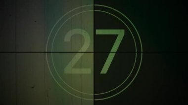 Film vintage için geri sayım 30'dan 1. Film film şeridi üzerindeki grunge arka plan geri sayım numarasıyla. 2D animasyon eski vintage film geri sayım sayacı film için aşağı retro başlatmak için sunum.