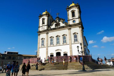 Igreja de Nosso Senhor Bonfim, Salvador, Brezilya Bahia bulunan bir Katolik Kilisesi var. Nerede insanlar kravat süre şeritlere kilisenin önünde dilekler ünlü turistik yer.