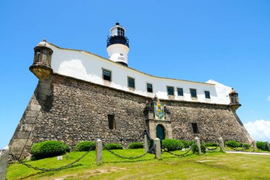 Farol da Barra (Barra deniz feneri) Salvador, Bahia, Brezilya. Bahia, Bahia de Todos os Santos Körfezi, Farol da Barra Lighthouse Salvador tarihi mimarisi.