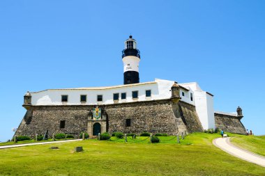 Farol da Barra (Barra deniz feneri) Salvador, Bahia, Brezilya. Bahia, Bahia de Todos os Santos Körfezi, Farol da Barra Lighthouse Salvador tarihi mimarisi