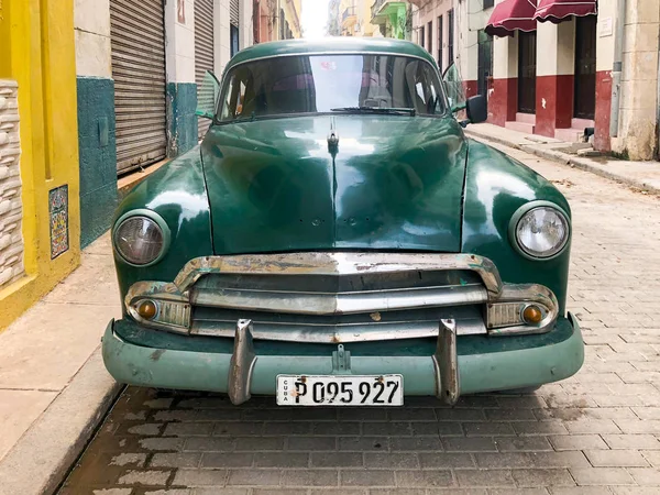 Klasszikus Kubai Vintage Autó Amerikai Klasszikus Autó Úton Havanna Cuba — Stock Fotó