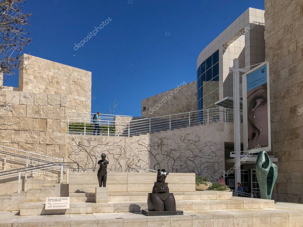 El museo Getty Center en Los Ángeles California USA fue diseñado por el