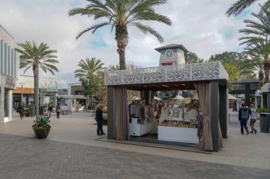 University Town Centre 'da UTC Westfield Alışveriş Merkezi. Upmarket zincir perakendeciler, bir film Tiyatrosu, restoranlar ile açık alışveriş merkezi. . La Jolla, San Diego, Kaliforniya, ABD. 03/22/2019