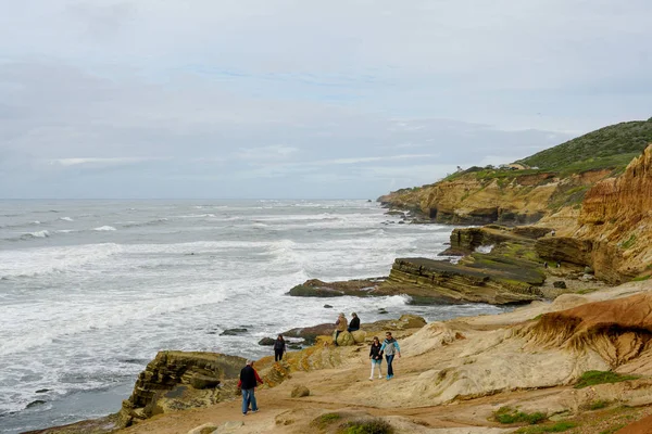 Tourisme Appréciant Explorant Les Rangers Parc Aux Piscines Marée Point — Photo