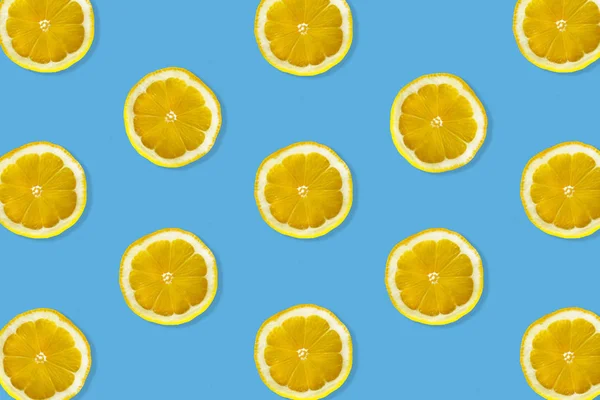 Padrão Criativo Feito Limão Vista Superior Frutas Frescas Limas Fatias — Fotografia de Stock