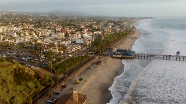 Légi Kilátás San Clemente Mólóra Ahol Strand Tengerpart Található Naplemente — Stock videók