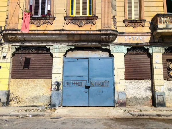 Colorido Edificio Antiguo Habana Vieja Cuba —  Fotos de Stock