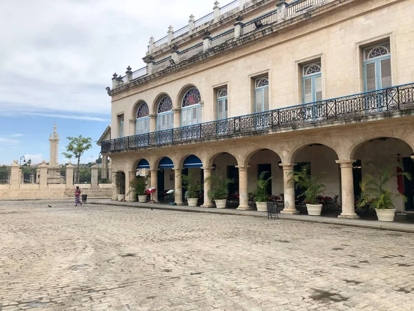 Edificio Típico Fachada Colonial Española Habana Vieja Cuba —  Fotos de Stock