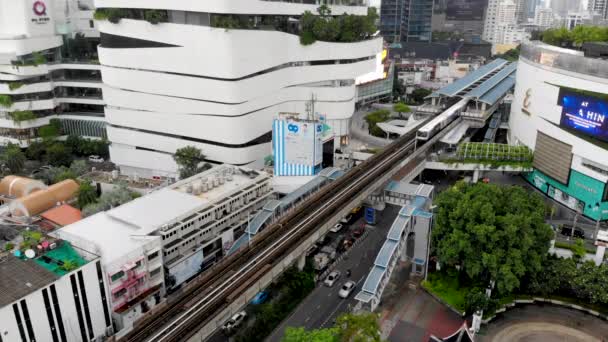 Bangkok Şehrinde Bina Gökyüzü Tren Taşımacılığı Ile Modern Şehrin Havadan — Stok video