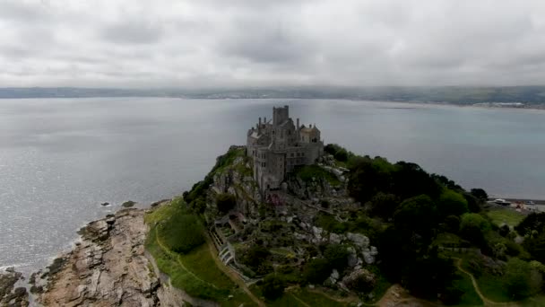 Michael Mount Liten Flodö Mount Bay Cornwall England Storbritannien Slott — Stockvideo