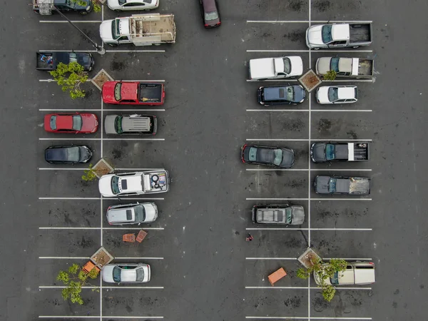 Vista Aerea Dall Alto Del Parcheggio Supermercato Con Con Varietà — Foto Stock