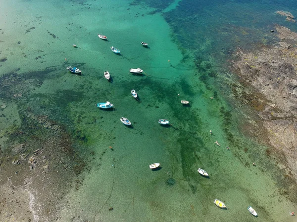 Guernsey Adası Ingiltere Avrupa Nın Güney Kıyısında Turkuaz Deniz Suyu — Stok fotoğraf