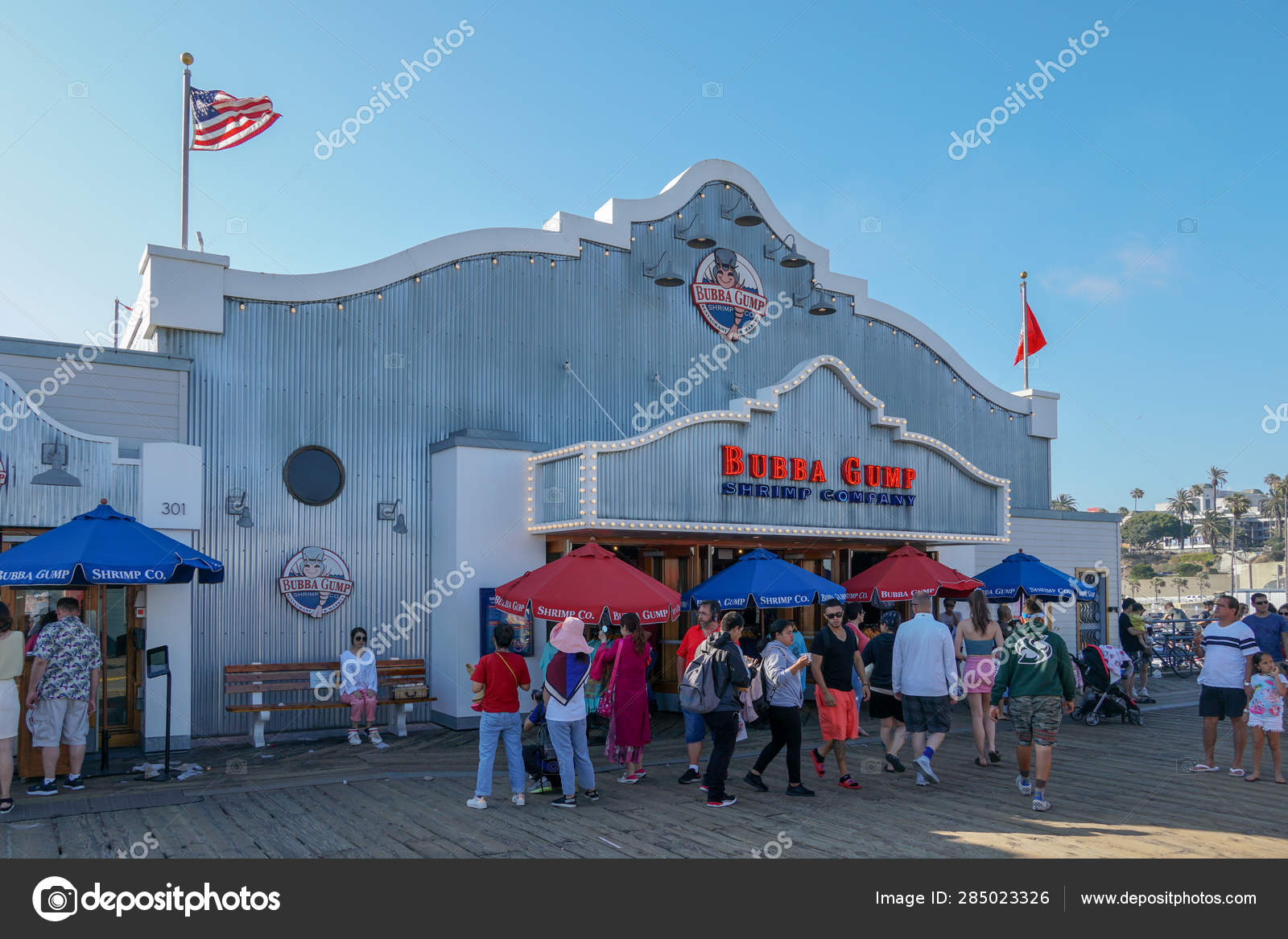 Bubba Gump Shrimp Company Santa Monica Pier Restaurant Famous Being