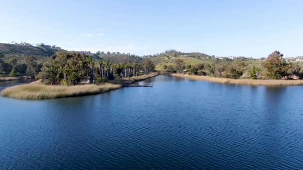 Luchtfoto Van Miramar Reservoir Scripps Miramar Ranch Community San Diego — Stockvideo