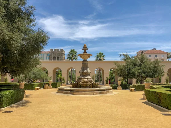 Jardín Del Ayuntamiento Pasadena Con Fuente Ayuntamiento Fue Terminado 1927 —  Fotos de Stock