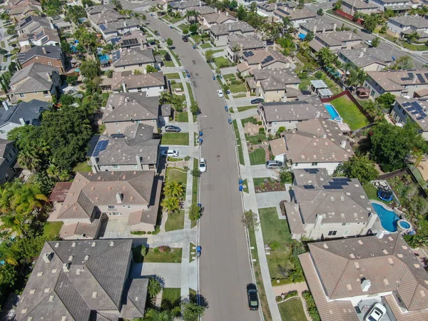 Luftaufnahme Vorstadtviertel Mit Großen Villen Nebeneinander Black Mountain San Diego — Stockfoto