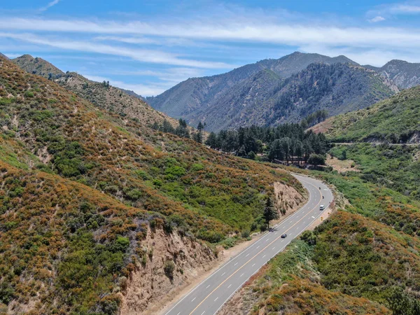 Asphaltstraße Biegt Durch Engel Nationalen Wäldern Berg Kalifornien Usa Dünne — Stockfoto