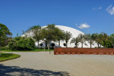 Oca, Brezilya'nın Sao Paulo kentinde bulunan Ibirapuera Park'ta bir sergi salonudur. Başlangıçta Pavilho Lucas Nogueira Garcez olarak bilinir.