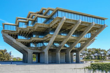 Geisel Kütüphanesi, Kaliforniya San Diego Üniversitesi, Amerika Birleşik Devletleri