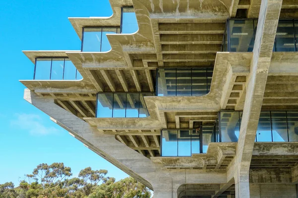 Geisel Kütüphanesi, Kaliforniya San Diego Üniversitesi, Amerika Birleşik Devletleri