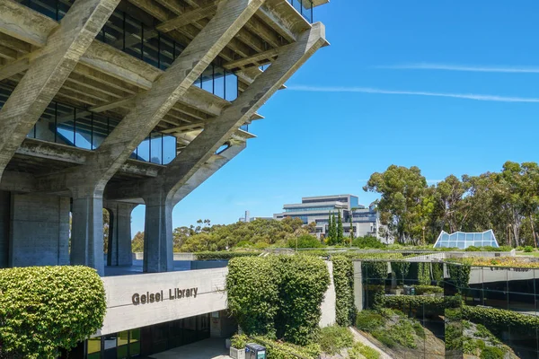 Geisel Kütüphanesi, Kaliforniya San Diego Üniversitesi, Amerika Birleşik Devletleri