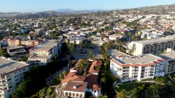 San Clemente海岸线城镇的空中景观 圣克莱门特市 奥兰治县 加利福尼亚州 乌萨州 西南海岸的旅游目的地 — 图库视频影像