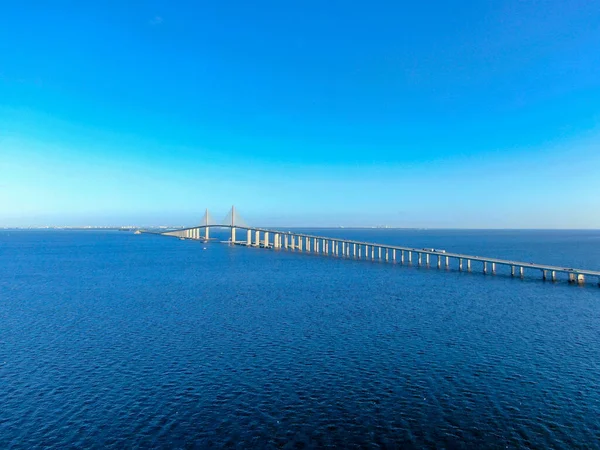 Aerial view of Sunshine Skyway Bridge — Stock Photo, Image