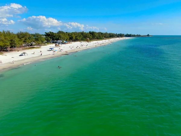 Flygfoto över Coquina Beach, Anna Maria Island — Stockfoto