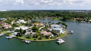 Siesta Key Bariyer Adası 'nın hava görüntüsü 