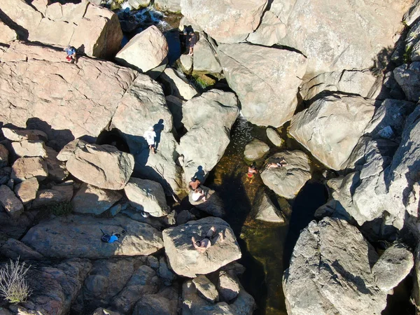 Luftaufnahme des Los Penasquitos Canyon Preserve mit dem Creek-Wasserfall, San Diego — Stockfoto