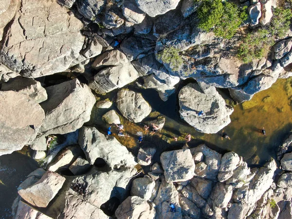 Luftaufnahme des Los Penasquitos Canyon Preserve mit dem Creek-Wasserfall, San Diego — Stockfoto