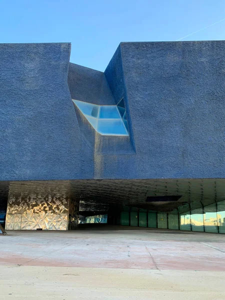 巴塞罗那自然科学博物馆，现代建筑设计 — 图库照片
