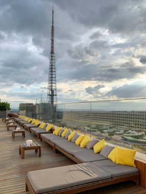 Brasilia 'daki B Otel' in çatı terası. Şehir planlamacısı Lucio Costa ve Oscar Niemeyer tarafından tasarlandı.