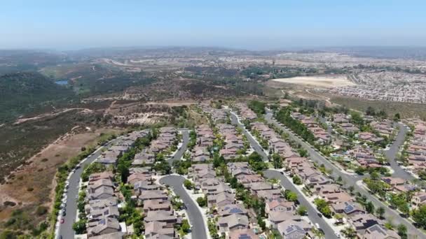 Vue aérienne de Torrey Santa Fe, quartier bourgeois avec villas résidentielles 