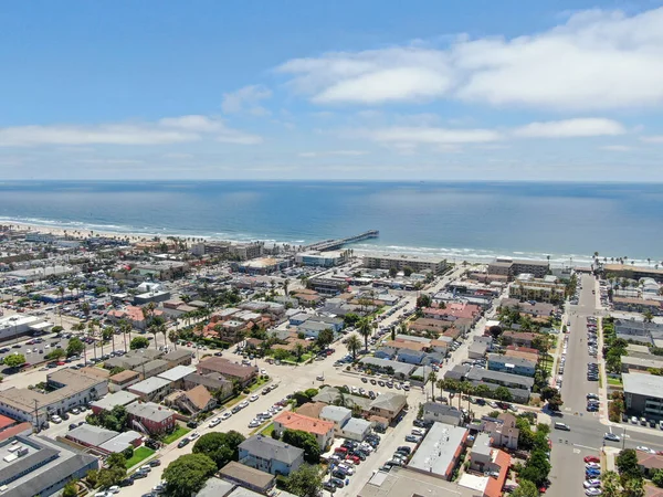Vista aérea del centro de Pacific Beach, San Diego, California —  Fotos de Stock
