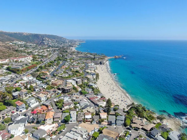 Widok z lotu ptaka na wybrzeże Laguna Beach, Kalifornia — Zdjęcie stockowe