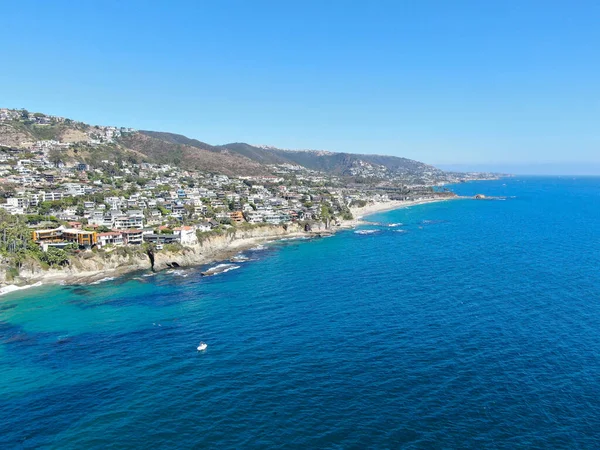 Laguna Sahili 'nin havadan görünüşü, Kaliforniya