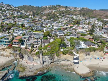 Laguna Sahili 'nin havadan görünüşü, Kaliforniya