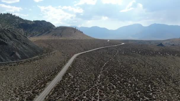 李文宁沙漠沙尘中沥青路面的空中景观 — 图库视频影像